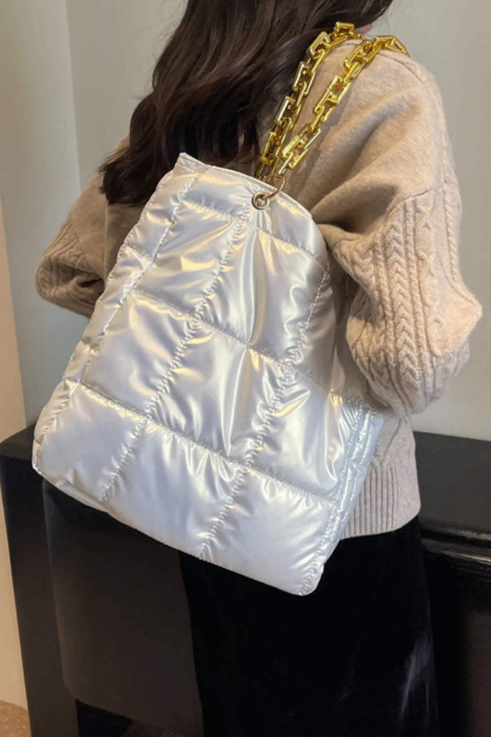 Chain Strap Bubble Handbag