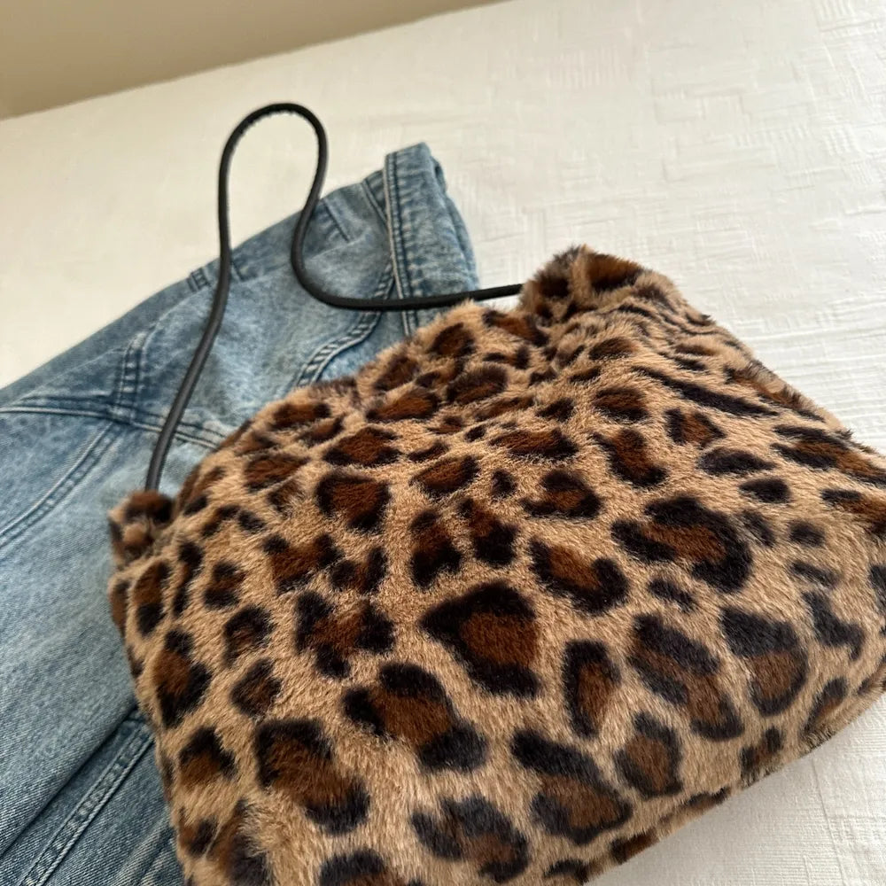 Leopard Print Plush Shoulder Bag