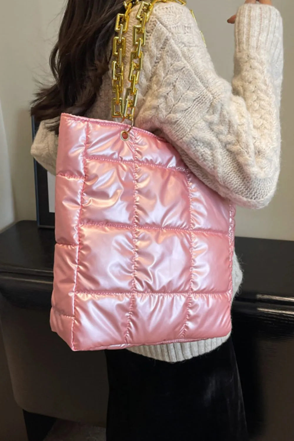 Chain Strap Bubble Handbag