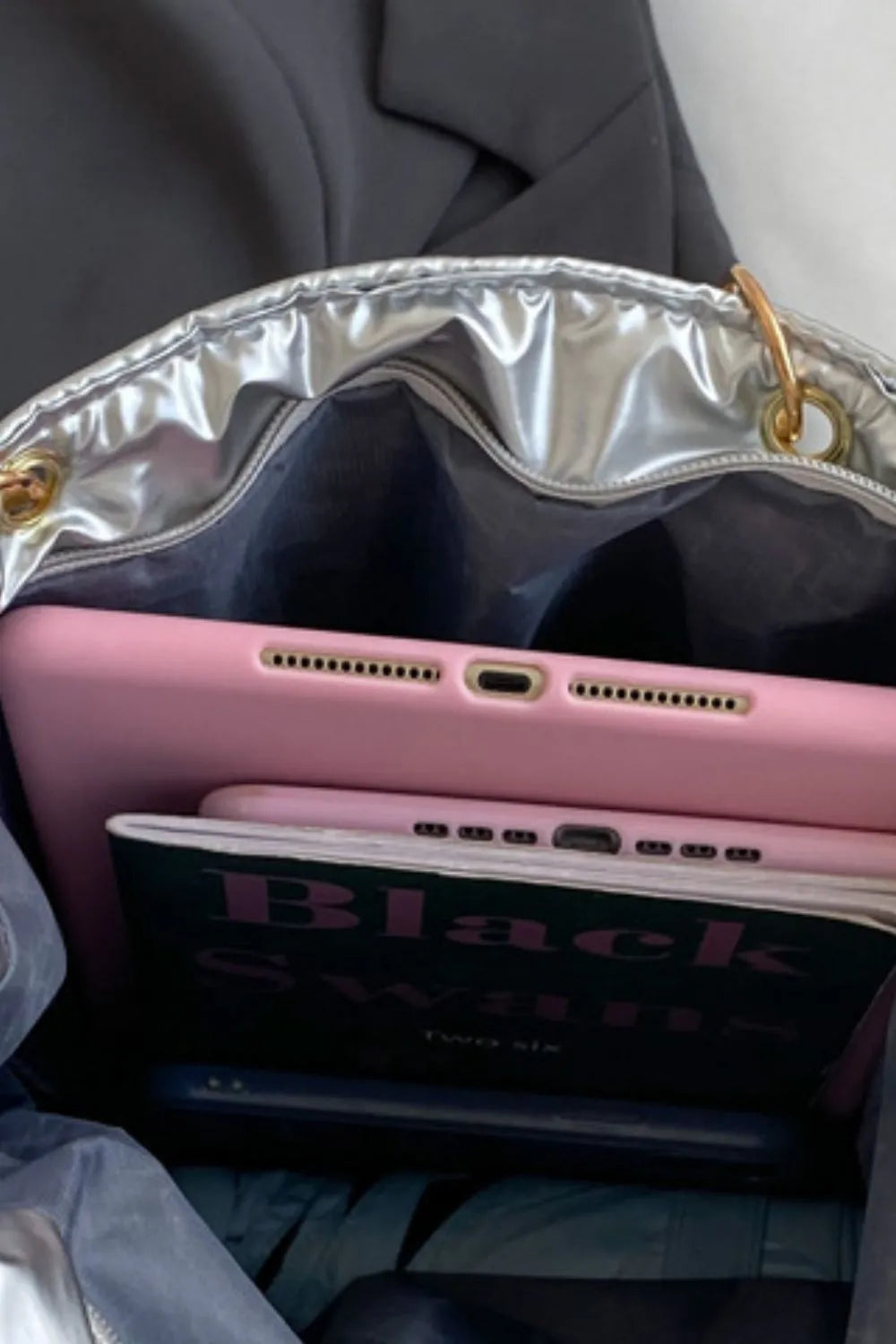 Chain Strap Bubble Handbag