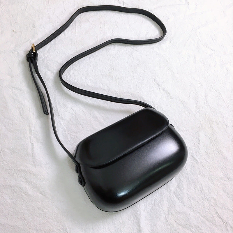 Mini Saddle Crossbody Bag