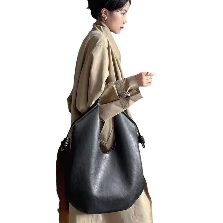 Minimalist Structured Shoulder Tote