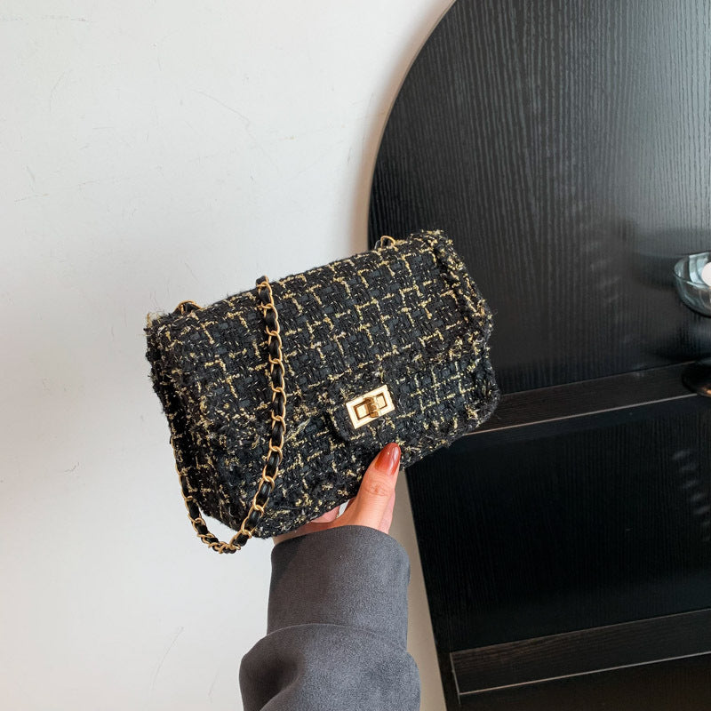 Small Chain Detail Square Bag
